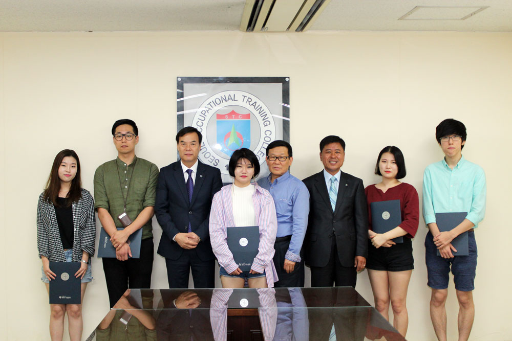 기업은행 학교생활 모범학생 장학금 전달